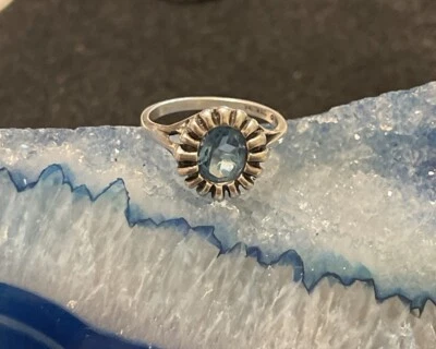 Beautiful Kabana Vtg Swiss Blue Topaz Oval Ring Size 8 - Image 1 of 4