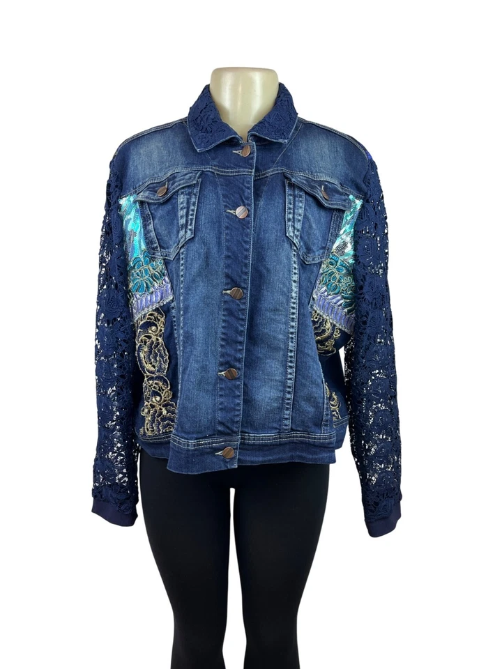 Chaqueta de mezclilla mediana con mangas de encaje Berek para mujer talla 1X Foto 1 de 4