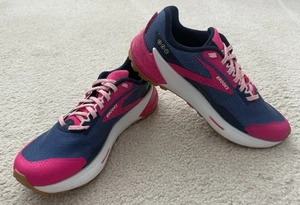 NEW Brooks Catamount 2 Womens Size 9.5 Trail Running Shoes Blue Pink - Picture 1 of 13