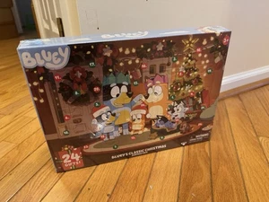 Bluey Exclusive Figures Family Christmas Advent Calendar 24 Surprise Gifts - Picture 1 of 3