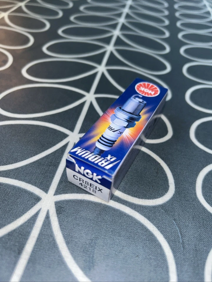 1x NGK CR8EIX 4218 Spark Plug For PIAGGIO / VESPA Vespa GTS 250i.e. 05--  - Image 1 of 1