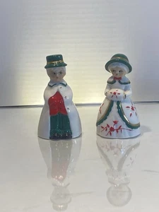 Figura de porcelana vintage de Navidad con campanas victorianas Kitchy Grandmacore - Imagen 1 de 7