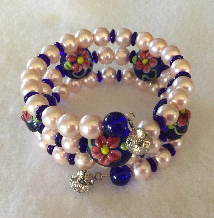 Шикарный розовый стеклянный жемчуг и синий цветочный LampWork стекла бисером браслет памяти - Изображение 1 из 3