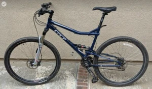 GT full suspension Mountain Bike (tall) - Picture 1 of 12