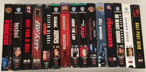 15 Steven Seagal VHS Lot Glimmer Man Exit Wounds Half Past Dead Patriot Tested - Foto 1 di 9