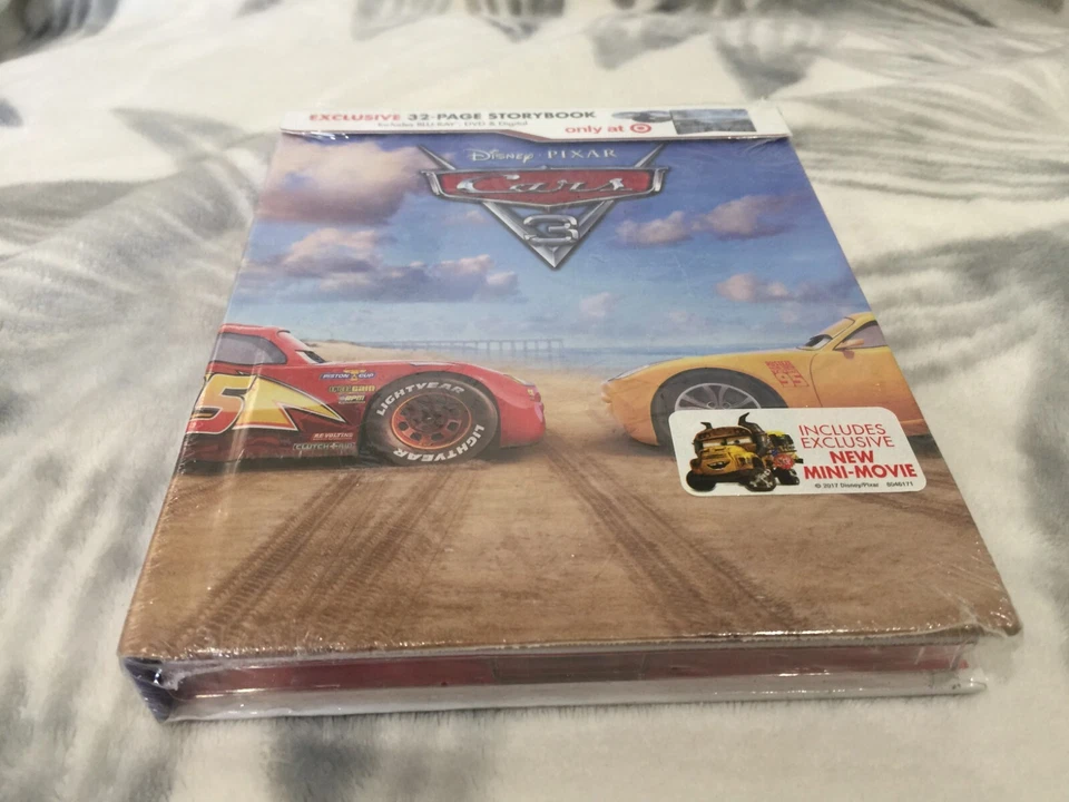 Cars 3 (Blu-Ray + DVD + Digital & 32 Page Storybook) TARGET EXCLUSIVE- BRAND NEW - Image 1 of 4
