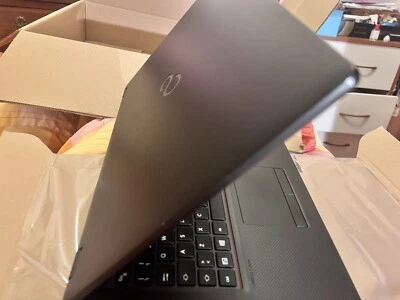 PC Portatile Laptop E559 15,6' Intel I5-8265U Ram 16GB SSD 256GB Windows 11 PRO - Immagine 1 di 4