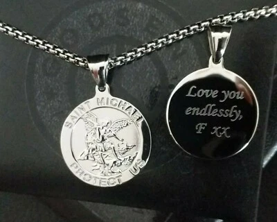 Collar grande personalizado de acero plateado San Miguel, grabado regalo de Navidad  Foto 1 de 4