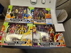 TMNT X MMPR Set mit 4 verpackten Figuren: alle handsigniert (Kevin Eastman, etc.)  - Bild 1 von 12
