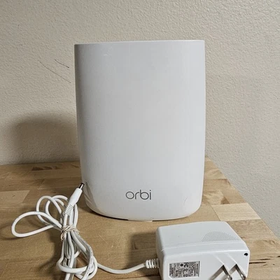 NETGEAR Orbi RBR50 Router Home Mesh WiFi Tri-band AC3000 Tested - Image 1 of 4