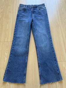 ZARA blaue Boot Cut Stretch Jeans dunkle Waschung mittlere Leibhöhe | Größe 4 | 26 Zoll Schrittlänge - Bild 1 von 7