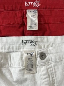 Lotto di 2 pantaloncini jeans donna più denim 20W elasticizzato antistress res, bianco terra e cielo - Foto 1 di 9