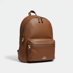 Mochila Coach de cuero marrón • Mediana • Bolsillos con cremallera y solapa • Herrajes dorados - Imagen 1 de 7