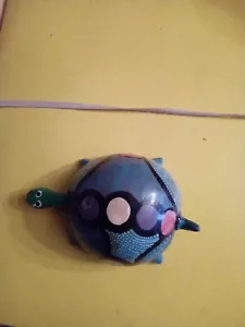 Small Green Turtle With Moving Head - Picture 1 of 2