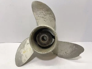 Vintage Johnson Evinrude Boat Propeller Motor 3 Blade - Picture 1 of 12