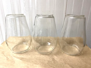 A lot of 3 Vintage Barn Lantern Globes - Picture 1 of 4