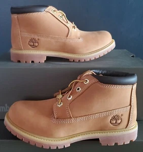 NEW TIMBERLAND WOMEN'S NELLIE WATERPROOF CHUKKA BOOT US 5 W/L - Picture 1 of 3