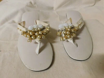 Vintage 1960's White Sandals w/ Dangling Beads Size 6.5 #2 - Image 1 of 4