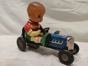 Coche de carreras japonés raro de colección estaño número 7 con niño. Se presenta bien. Único. wow - Imagen 1 de 11