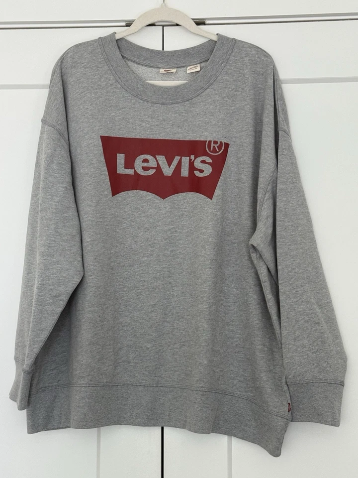 Levi's Women's Gray Long Sleeve Logo Sweatshirt Plus Size 1X