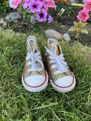 Zapatos Converse Oro Brillo Infantil Talla 5 Foto 1 de 4