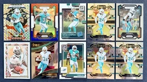 Miami Dolphins Lot (10) Waddle, Mostert, Thompson, Williams, Smith, Hill - Picture 1 of 2