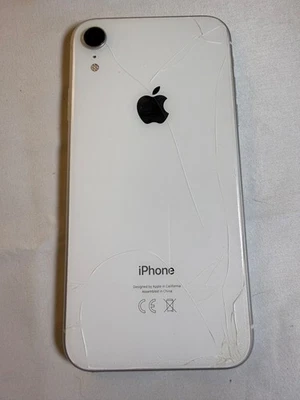 Apple iPhone XR 64GB White 84% Battery Health Unlocked - Image 1 of 4