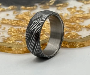 Damascs Steel Ring with Titanium Inlay | Damascus fasted rIng and Titanium grade - Picture 1 of 10
