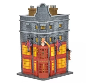 DEPT 56 WEASLEY'S WIZARD WHEEZES Harry Potter Village 6005615 - Bild 1 von 4