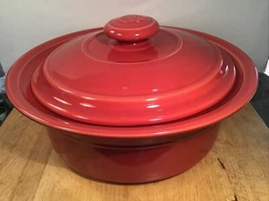 Dansk Craftmark Leaf Poppy Red 2.5 QT Covered Casserole Dish Baking Portugal - Picture 1 of 9