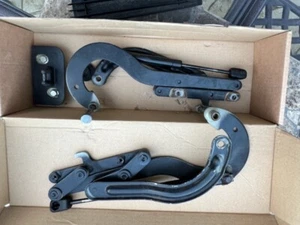 90-00 MERCEDES R129 SL320 SL500 TRUNK LID REAR LEFT & RIGHT HINGE SET 100518 - Bild 1 von 3