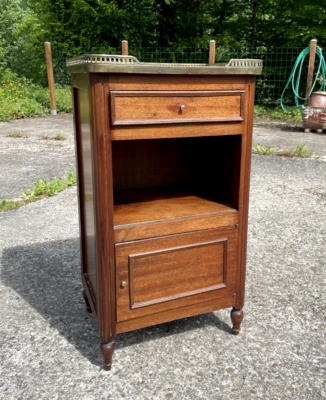 Chevet style Louis XVI en bon état correct - Photo 1/4