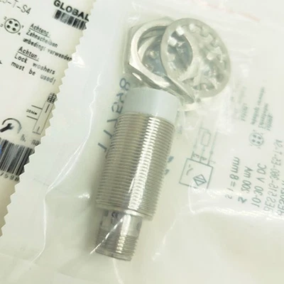 Inductive Sensor 10-30V DC For BES00AZ BES M30MM-PSC30F-S04K Replacement - Image 1 of 3