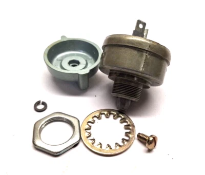 NOS SWITCH FOR INTERNATIONAL & FARMALL & IH EQUIPMENT 394771R92 - Image 1 of 4