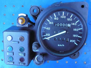 TACHO METER HONDA XRV 750 AFRICA TWIN RD04 COCKPIT SPEEDOMETER KONTROLLEUCHTEN - Bild 1 von 9