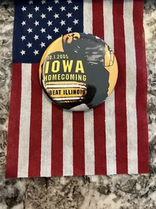 Iowa Hawkeye 2005 Homecoming Button - Bild 1 von 1