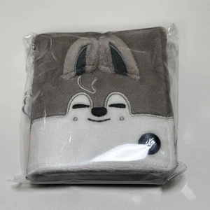 Astuccio portafoto Stray Kids SKZOO Wolf Chan Bang Chan negozio popup Giappone - Foto 1 di 2