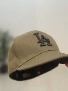 7 1/2 New Era 59Fifty Los Angeles Dodgers Sombrero Ajustado SIN Parche Lateral Negro UV - Imagen 1 de 3
