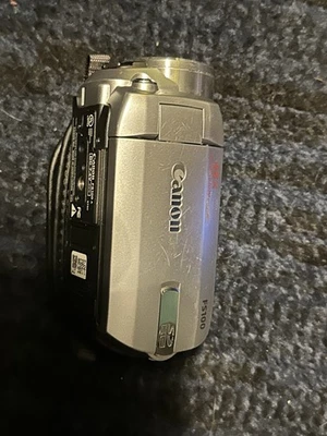 Canon FS100 Blue Digital Video Camera Camcorder 2000x Zoom Works But No Charger - Image 1 of 4