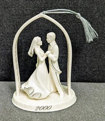 VTG 2000 Lenox "BRIDE & GROOM FIRST DANCE" Porcelain Ornament/Cake Topper, 5.5" - Image 1 of 4