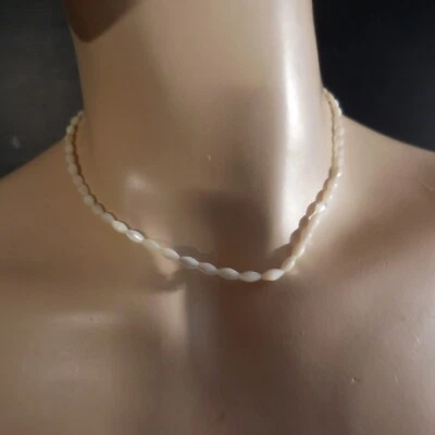 Collana Perla Bianco Fermaglio Argento Ottone Gioiello Vintage Donna N4469 - Immagine 1 di 4