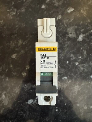 6 x SQUARE D 16 AMP CURVE C 10kA MCB CIRCUIT BREAKER KQ 10C116 see info B4 bid - Image 1 of 4