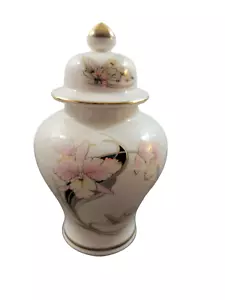 Vintage Fine China of Japan Porcelain Ginger Jar w/Lid Pink Floral Gold Trim 8" - Picture 1 of 15