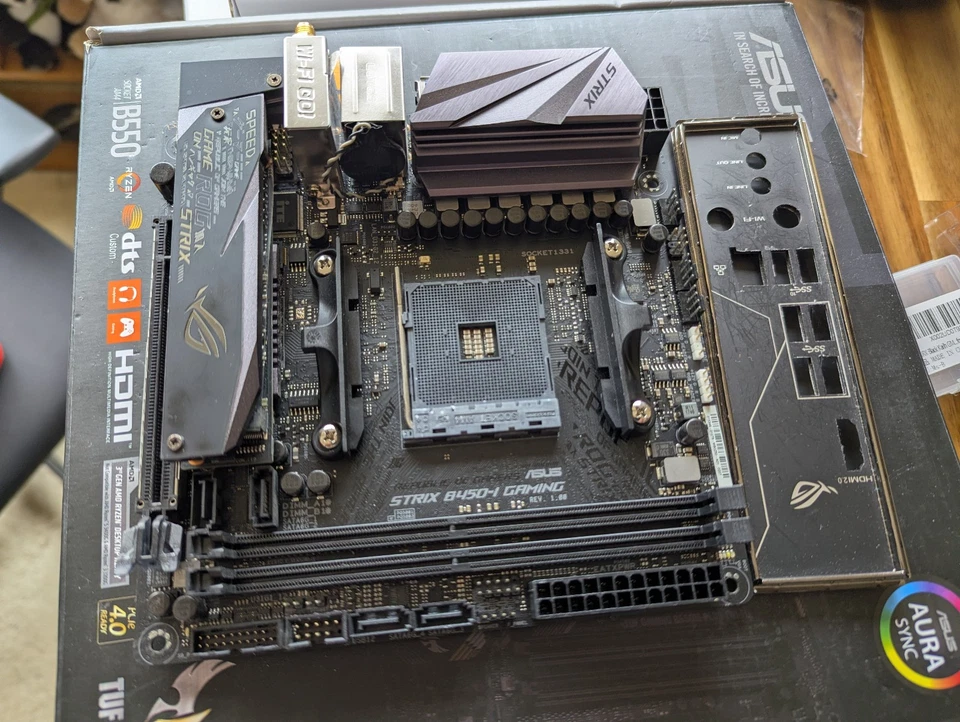 AMD AM4 B450 ITX gaming motherboard DDR4 - ITX Form Factor - image 1 of 1