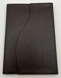 Ruinart Copertina per quaderno, blocco note e borsa regalo in pelle marrone champagne - lusso - Foto 1 di 14