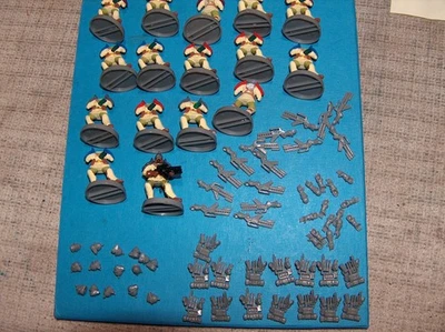 WARZONE Mutant Chronicles: BAUHAUS DUCAL MILICIA Lote de 16 Foto 1 de 4