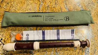 Yamaha YRS-312B-III Soprano Rosewood Effect Recorder EUC - Image 1 of 4