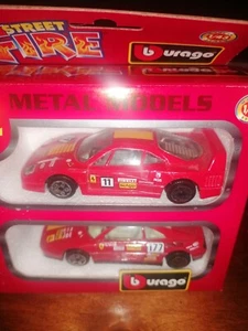 Bburago 1/43 2 pack with Ferrari F40 #11 + Ferrari 348 #177 - Imagen 1 de 3