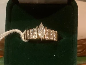 Authentic Vintage Size 8 14K Yellow Gold Natural Marquise Diamond  Ring - Picture 1 of 5