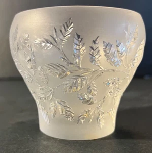 Lalique Frosted Olive Leaf Vase One Of My 400+ Lalique Listings - Picture 1 of 10